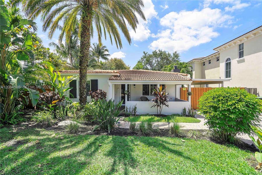 Property photo for 705 SW 8th Avenue, Fort Lauderdale, FL