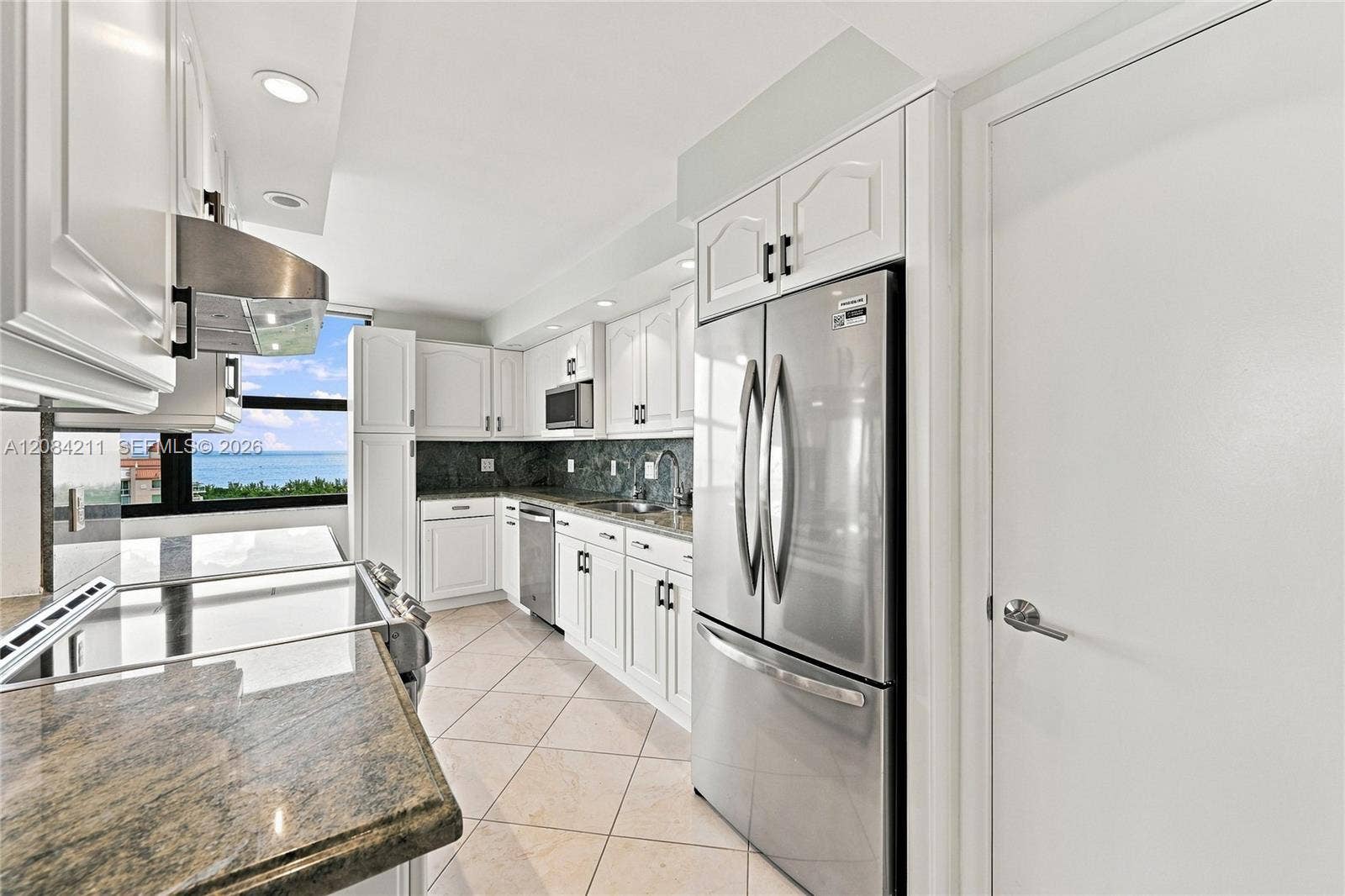 936 Intracoastal Drive, #21A, Fort Lauderdale, FL 33304 Photo 8