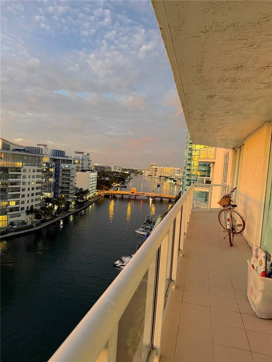 5900 Collins Avenue, #1405, Miami Beach, FL 33140 Photo 30