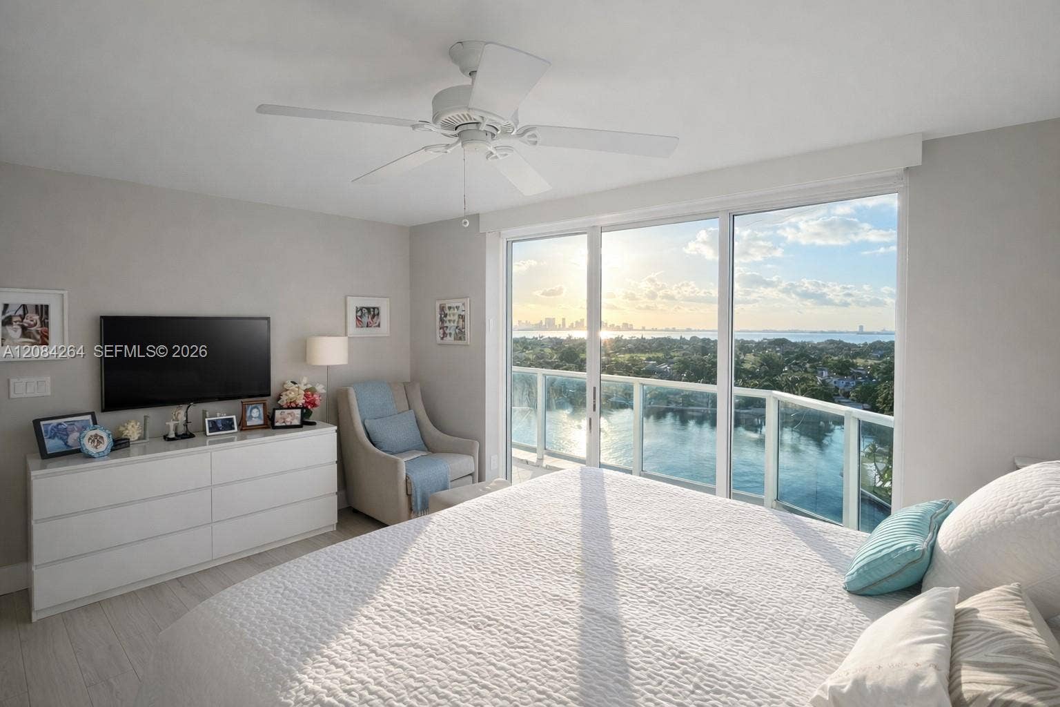 5900 Collins Avenue, #1405, Miami Beach, FL 33140 Photo 27