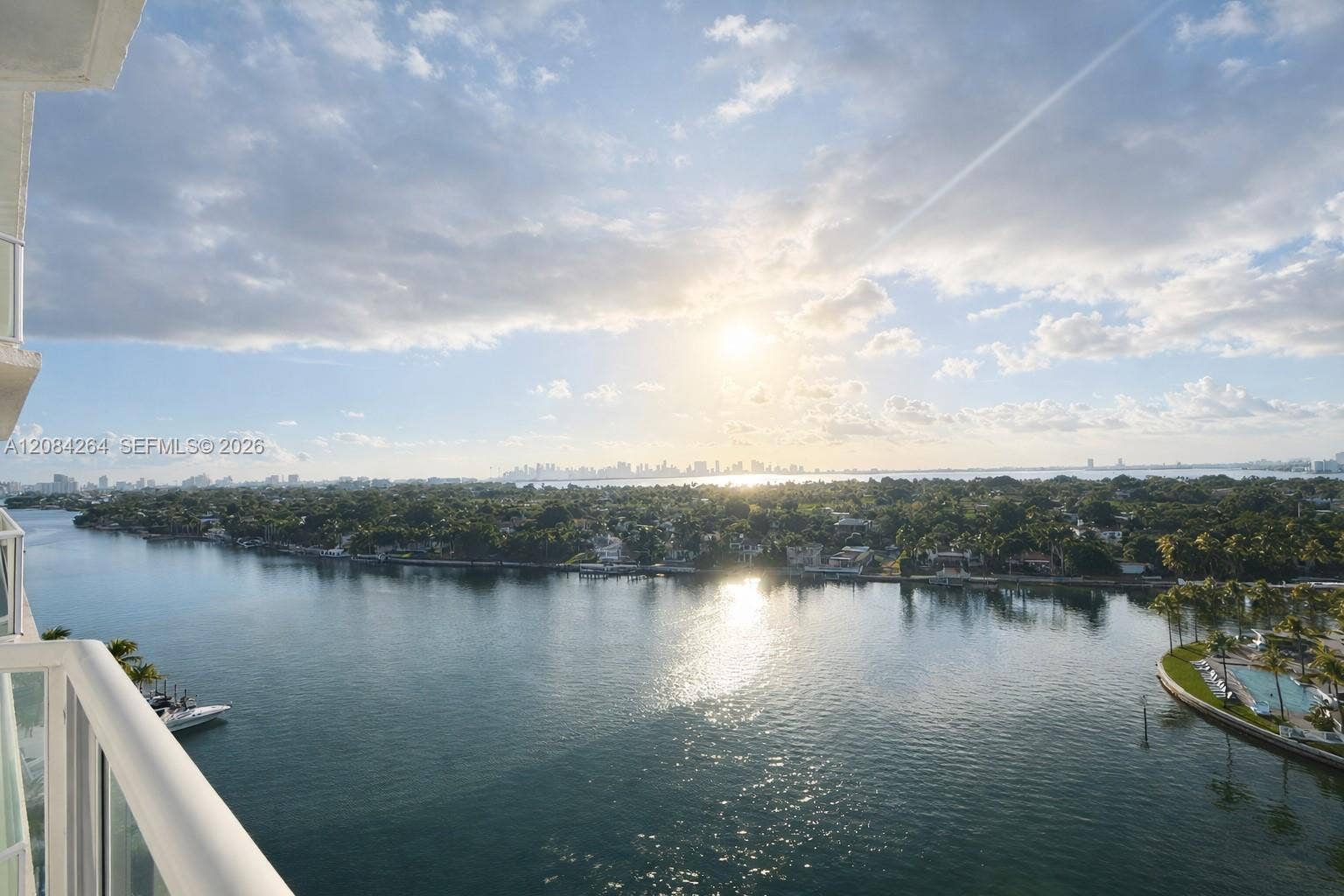 5900 Collins Avenue, #1405, Miami Beach, FL 33140 Photo 23