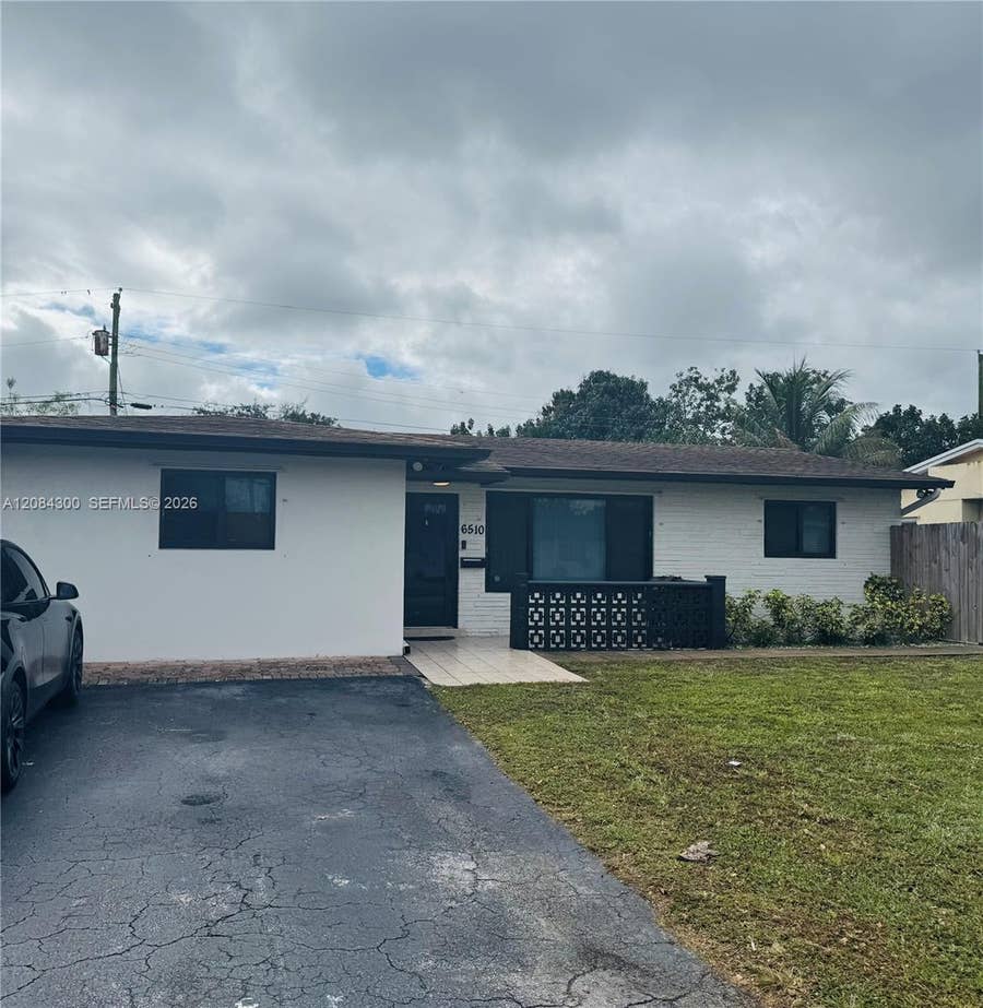 Property photo for 6510 Grant Court, #2, Hollywood, FL
