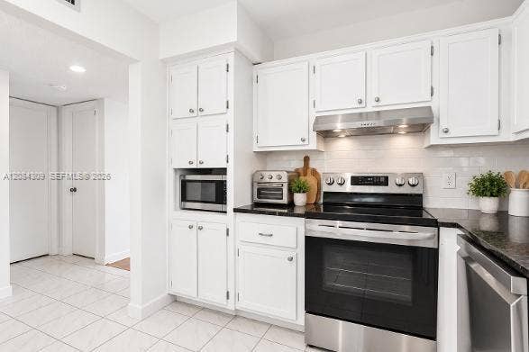 182 Lakeview Drive, #204, Weston, FL 33326 Photo 5