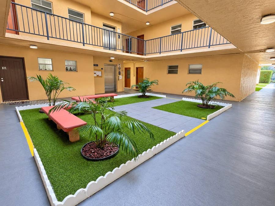 Property photo for 13707 Kendale Lakes Circle, #109, Miami, FL