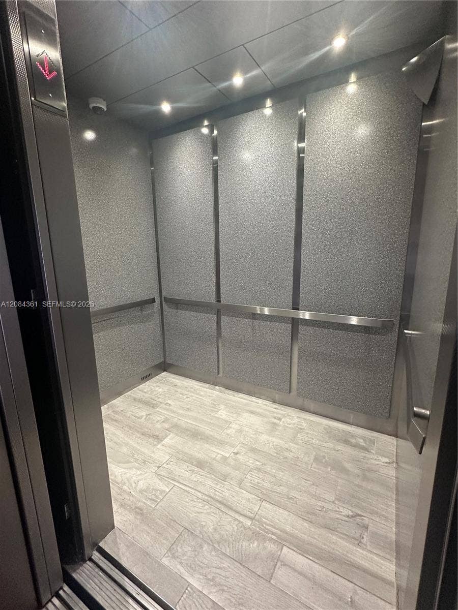 *Image may have virtual furnishings