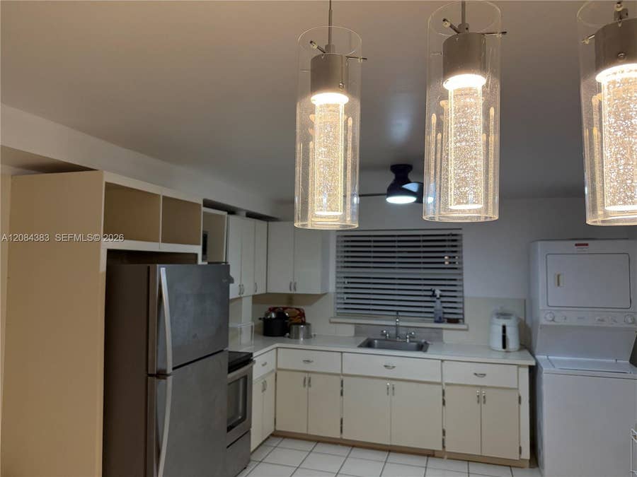 Property photo for Hialeah, FL