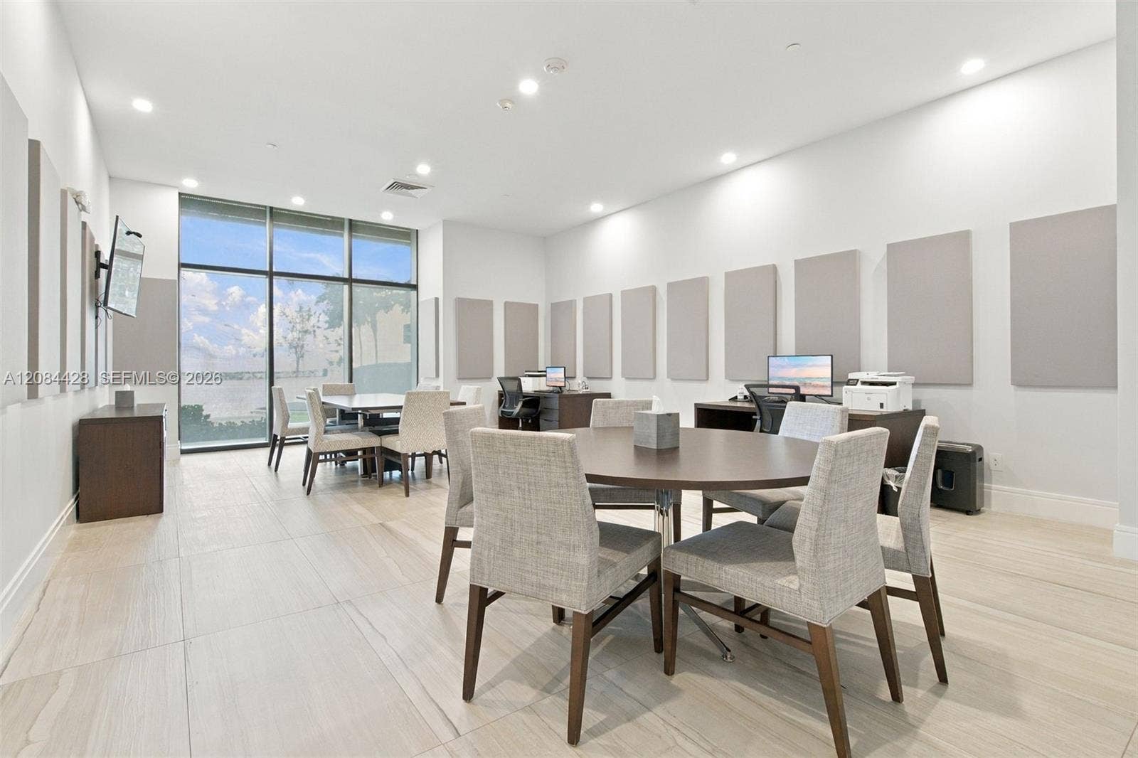730 N Ocean Boulevard, #601, Pompano Beach, Pompano Beach, FL 33062 Modern business center and meeting room with ample seating for work, meetings, or collaboration.