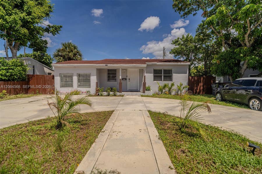 Property photo for 2533 Wiley Street, Hollywood, FL