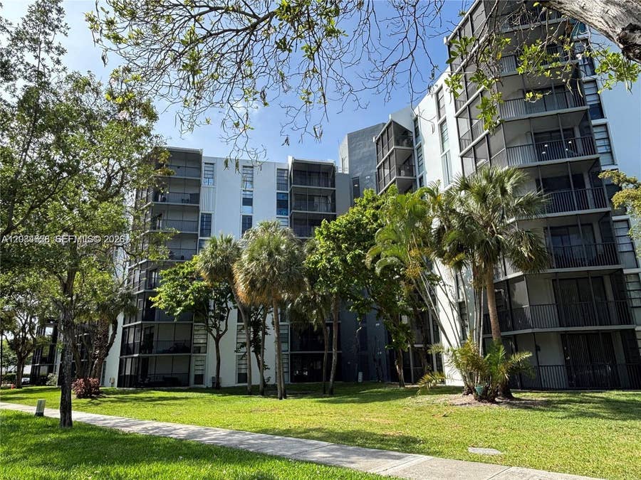 Property photo for 3301 N Country Club Drive, #211, Aventura, FL