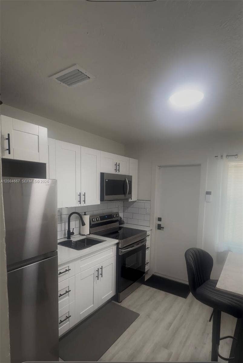 Fort Lauderdale, FL 33304 Photo 3