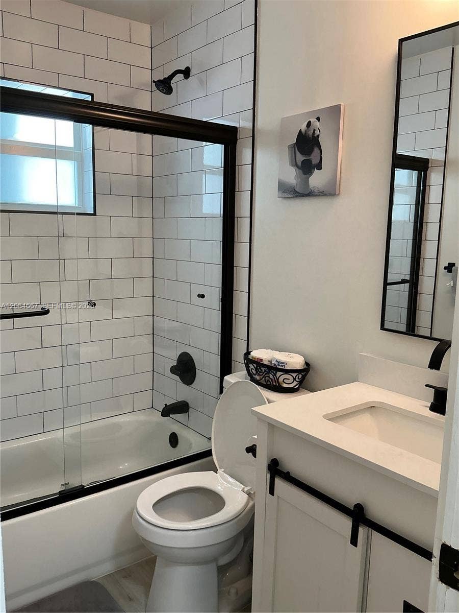 Fort Lauderdale, FL 33304 Photo 7