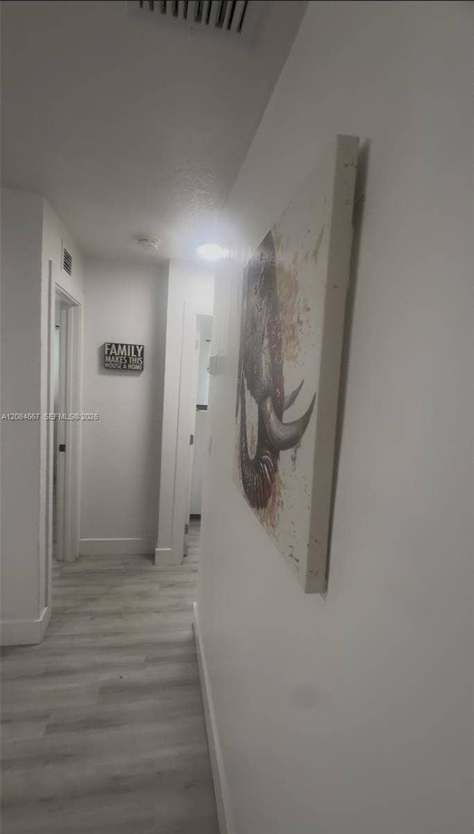 Fort Lauderdale, FL 33304 Photo 4
