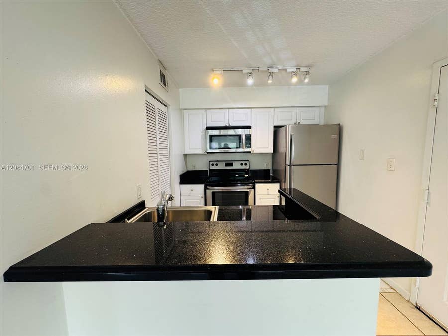 Property photo for 630 S Park Road, #29-3, Hollywood, FL