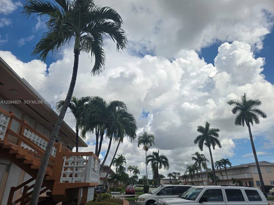 Property photo for 900 SW 11th Avenue, #7C, Hallandale Beach, FL