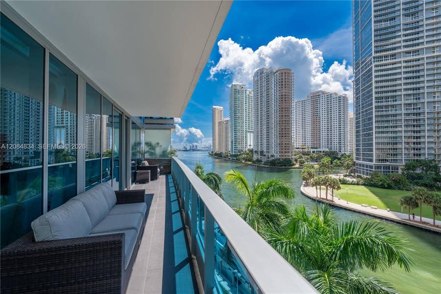 Property photo for 200 Biscayne Blvd Way, #508, Miami, FL