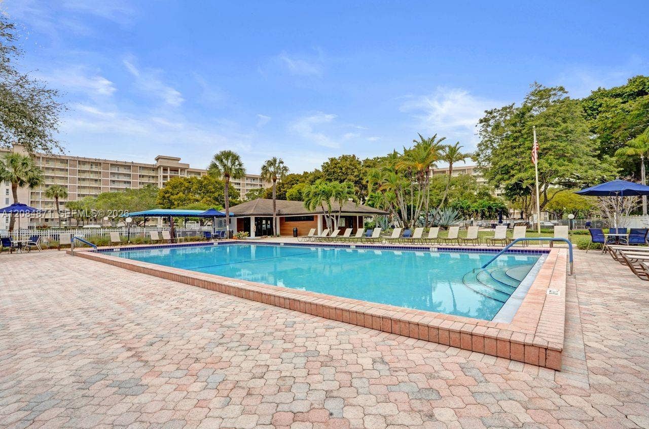 2681 S Course Drive, #204, Pompano Beach, FL 33069 Photo 43