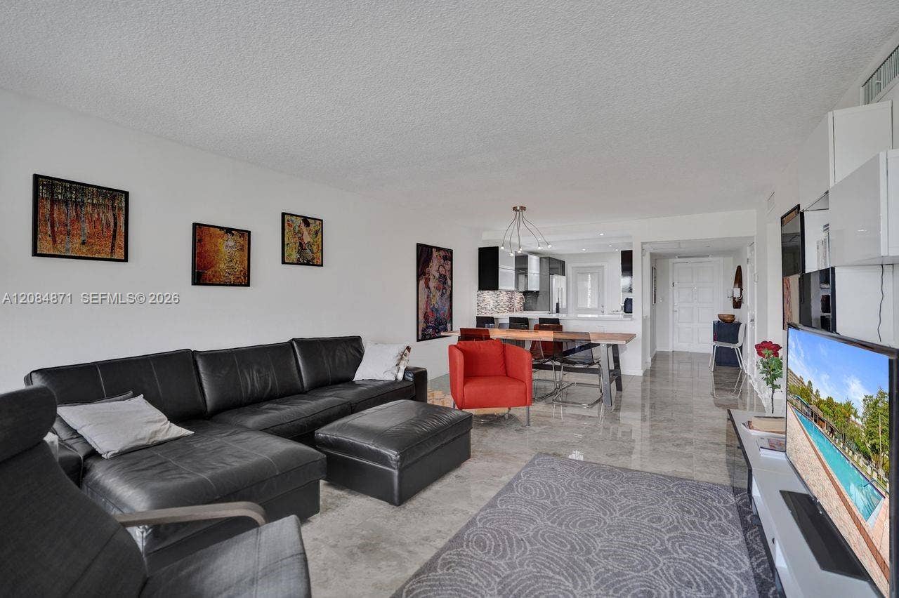 2681 S Course Drive, #204, Pompano Beach, FL 33069 Photo 13