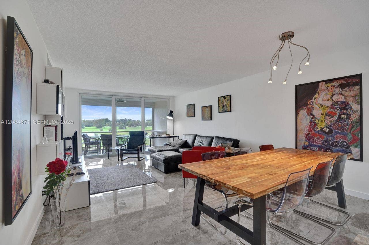 2681 S Course Drive, #204, Pompano Beach, FL 33069 Photo 9