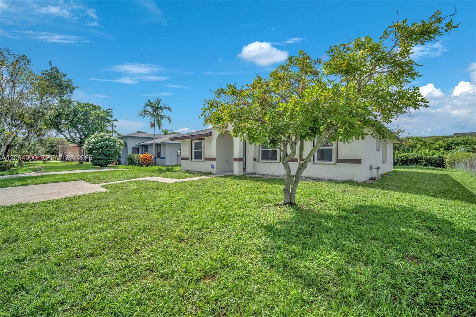 370 NW 14th Street, Pompano Beach, FL 33060 Photo 7