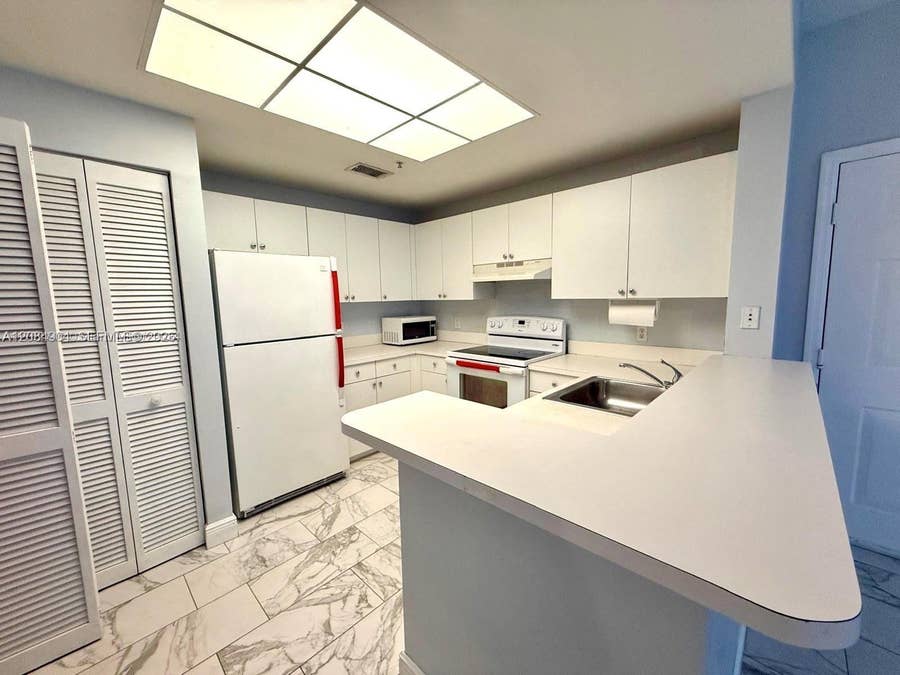 Property photo for 2015 SE 10th Avenue, #127, Fort Lauderdale, FL