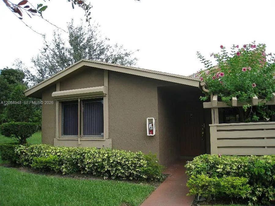 Property photo for 447 Lakeview Drive, #1, Weston, FL