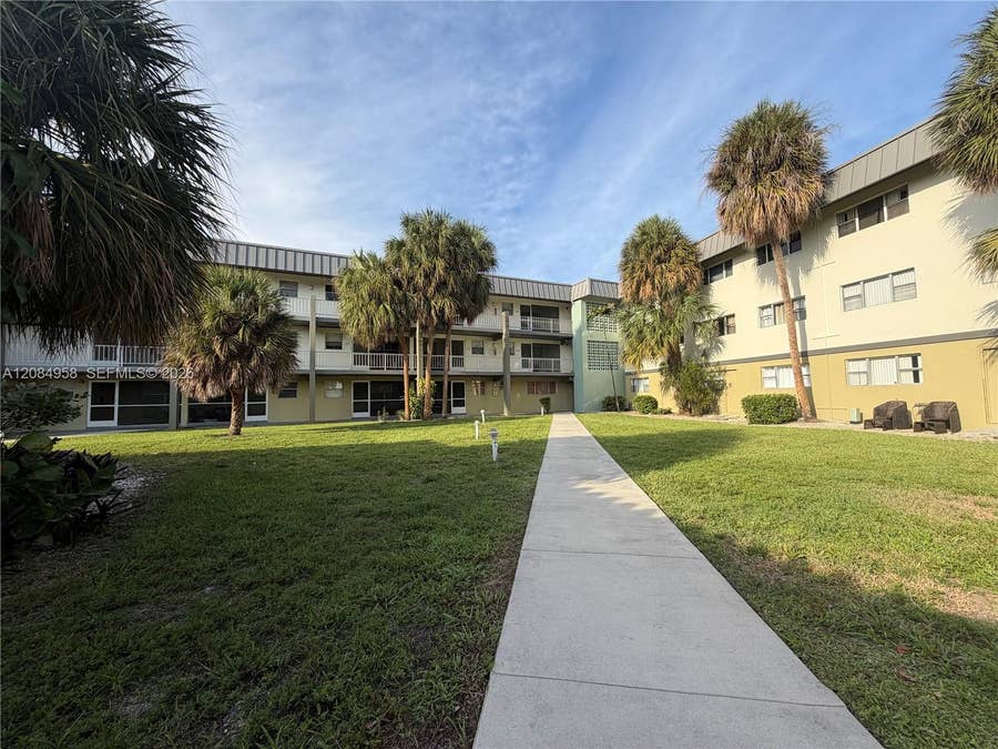 Property photo for 250 Layne Boulevard, #310, Hallandale Beach, FL
