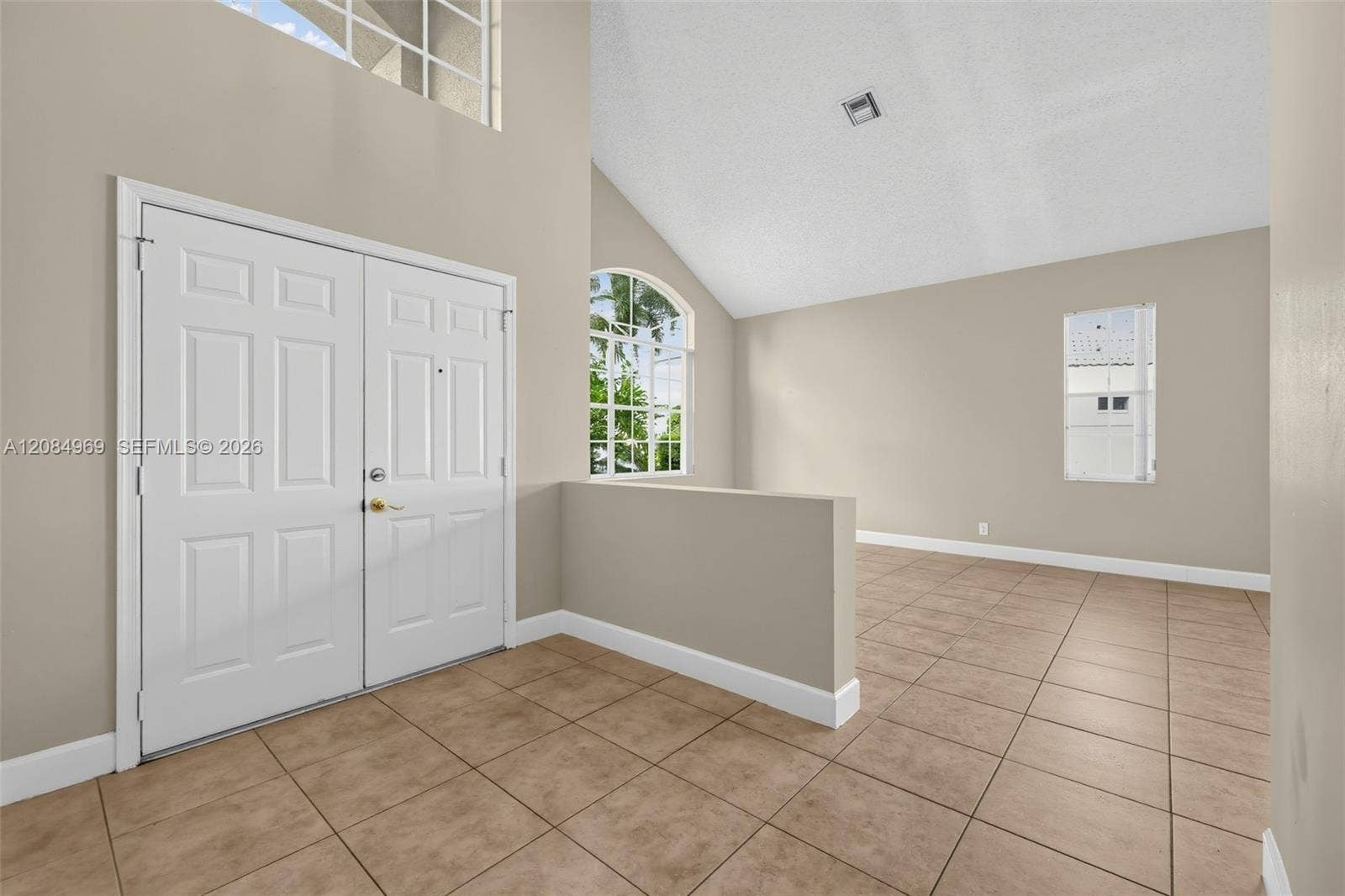 335 Cambridge Drive, Weston, FL 33326 Photo 11
