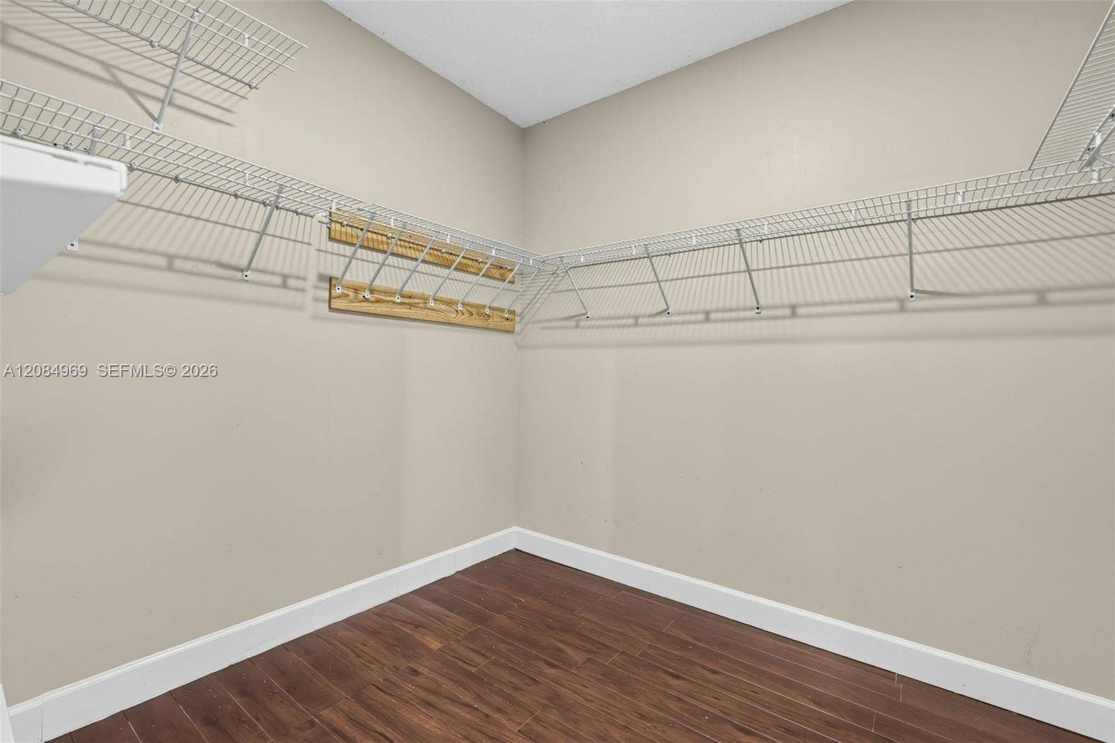 335 Cambridge Drive, Weston, FL 33326 Photo 16