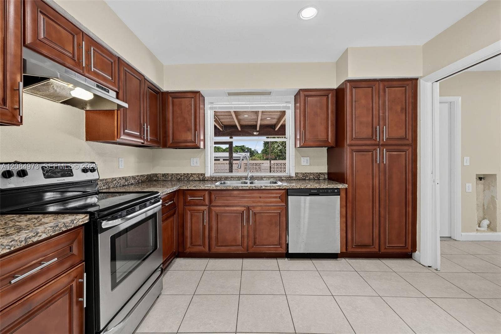 4200 Hayes Street, Hollywood, FL 33021 Photo 5