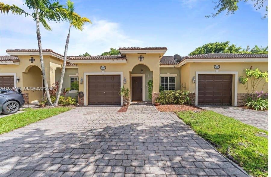 Property photo for 3220 NE 11th Drive, #3220, Homestead, FL
