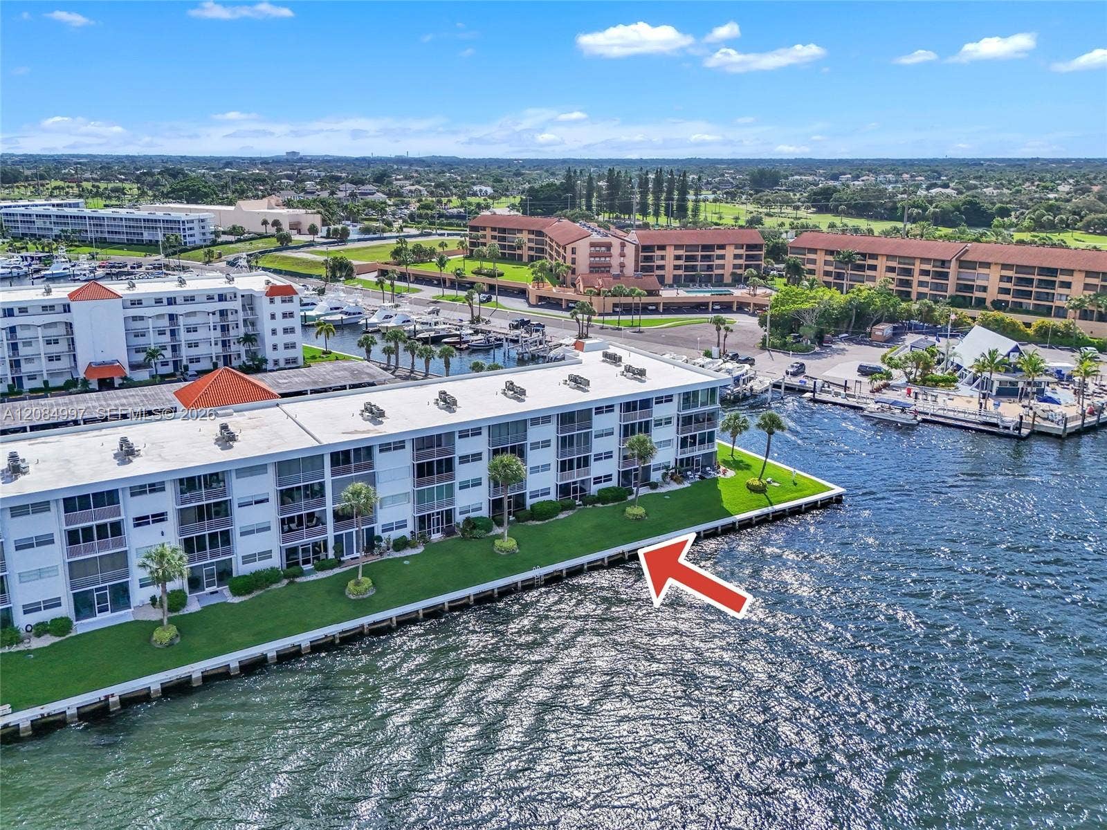 20 Yacht Club Drive, #103, North Palm Beach, FL 33408 Photo 2