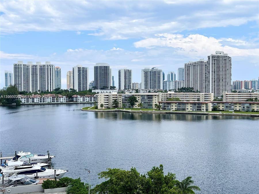 Property photo for 18041 Biscayne Boulevard, #803, Aventura, FL