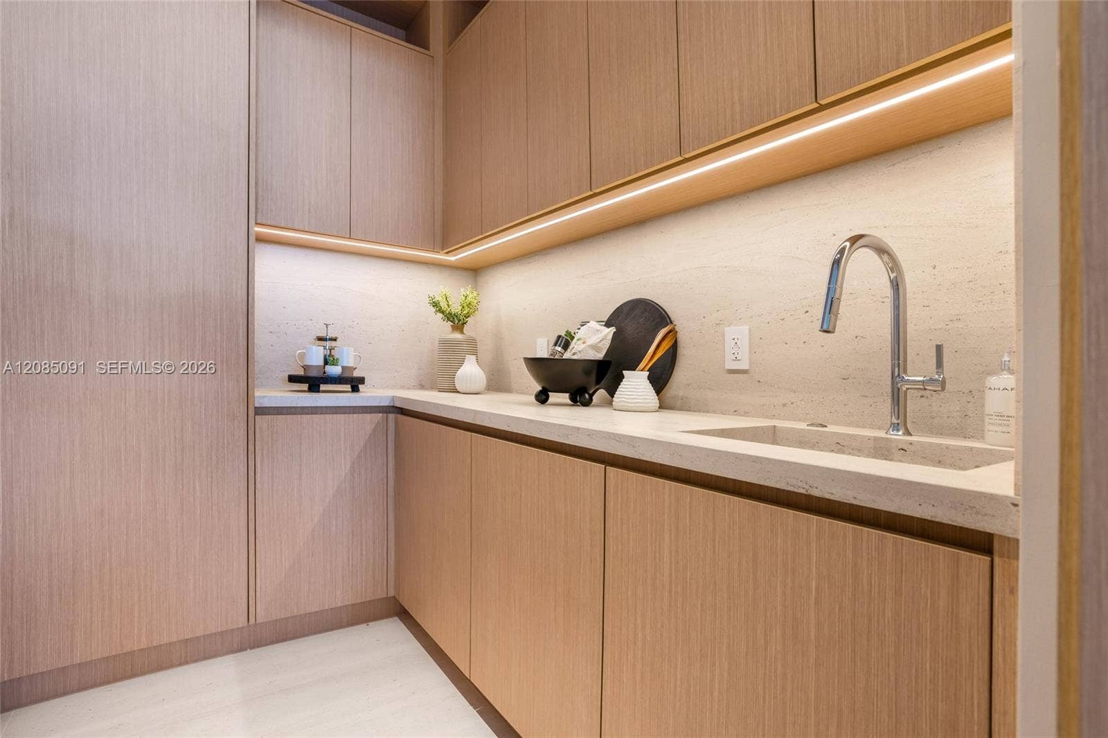 4940 Cherokee Avenue, Miami Beach, FL 33140 Hidden Kitchen Pantry