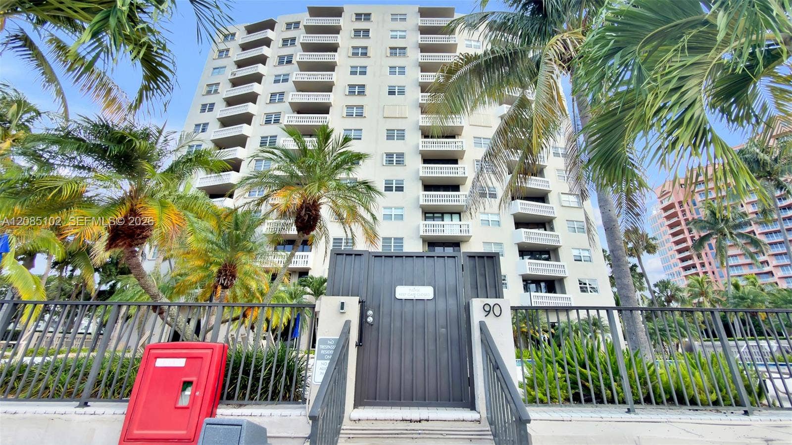 90 Edgewater Drive, #PH10, Coral Gables, FL 33133 Photo 23