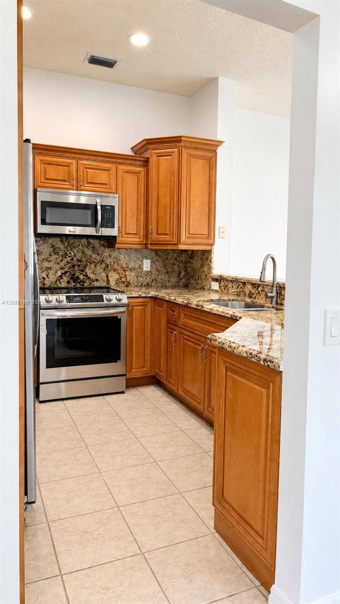908 Tanglewood Circle, #908, Weston, Weston, FL 33327 Photo 9