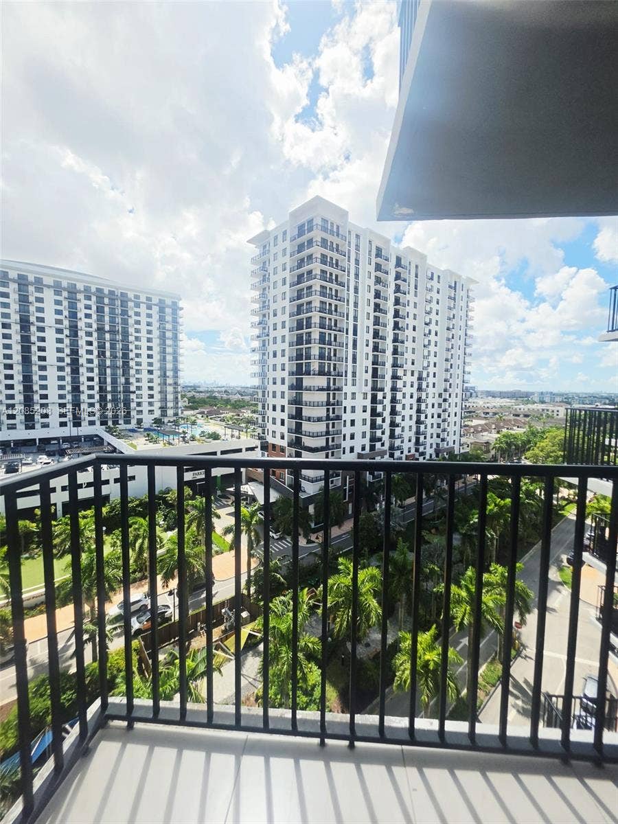 Property photo for 5252 NW 85th Avenue, #809, Doral, FL