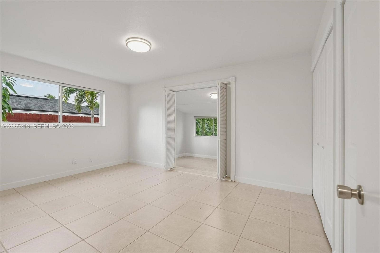 5820 NE 2nd Avenue, Oakland Park, FL 33334 Photo 11