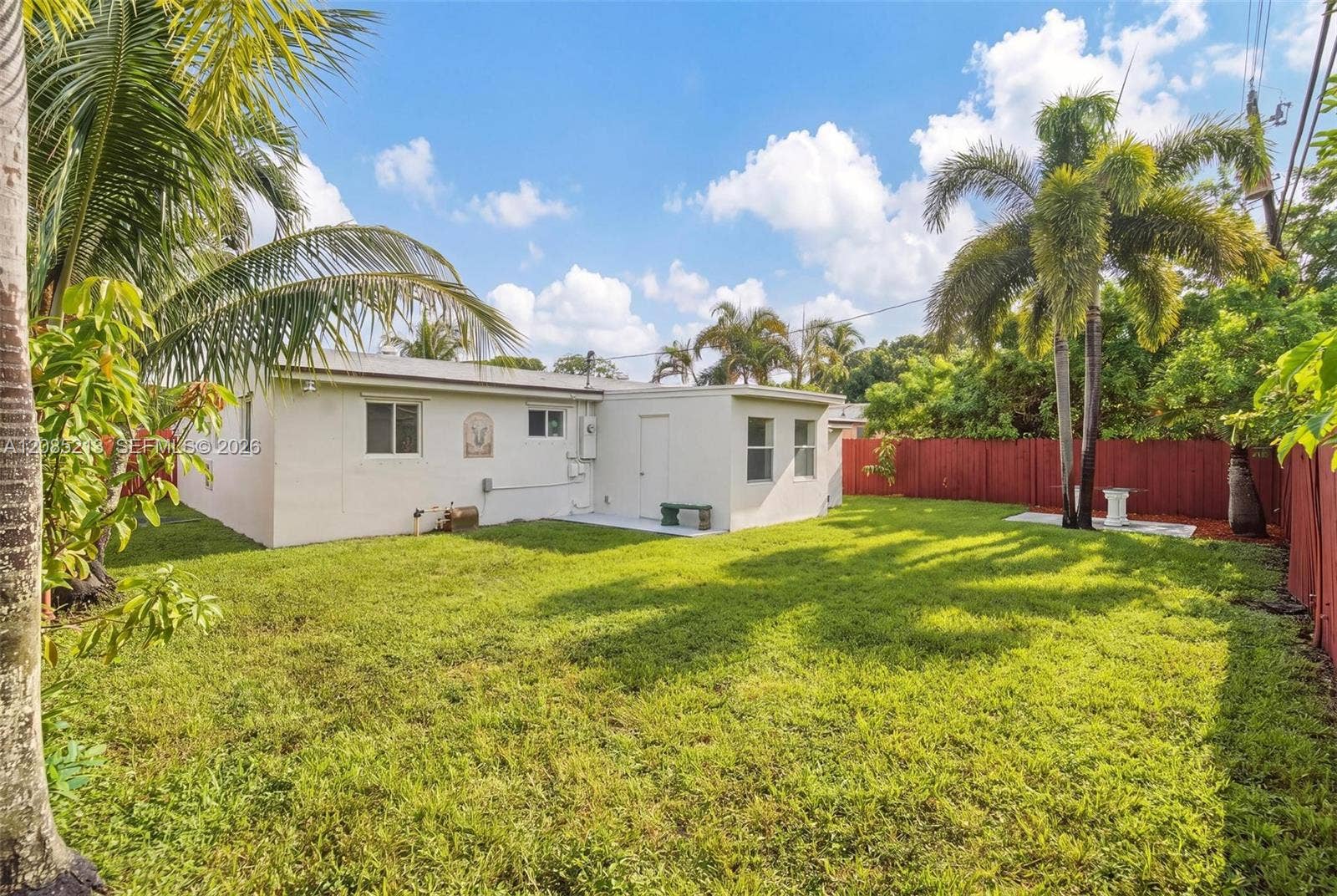 5820 NE 2nd Avenue, Oakland Park, FL 33334 Photo 23