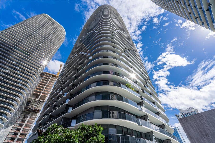 Property photo for 45 SW 9th Street, #3302, Miami, FL