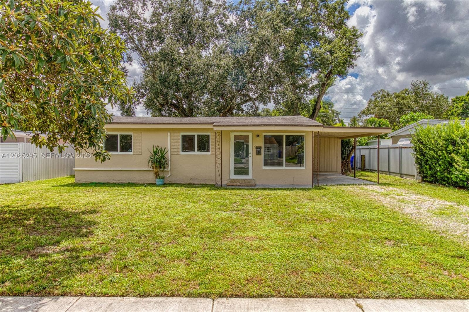 6634 Atlanta Street, Hollywood, Hollywood, FL 33024 Photo 1