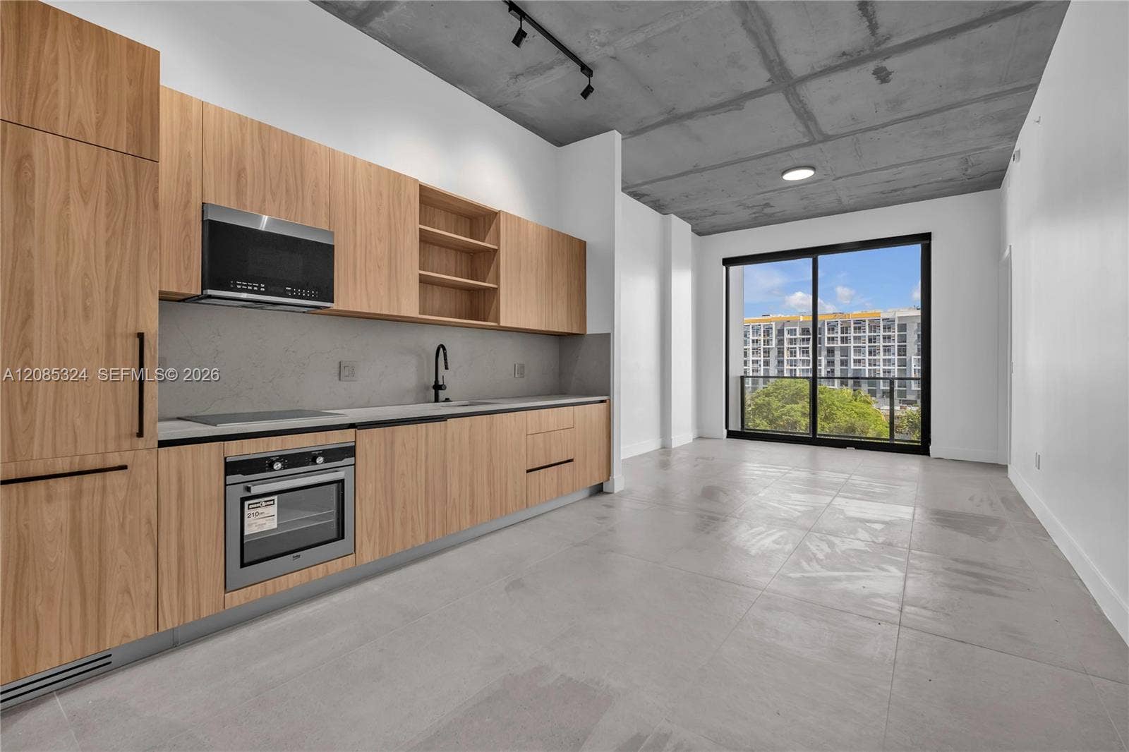 91 NW 27th Street, #201, Miami, Miami, FL 33127 Photo 3