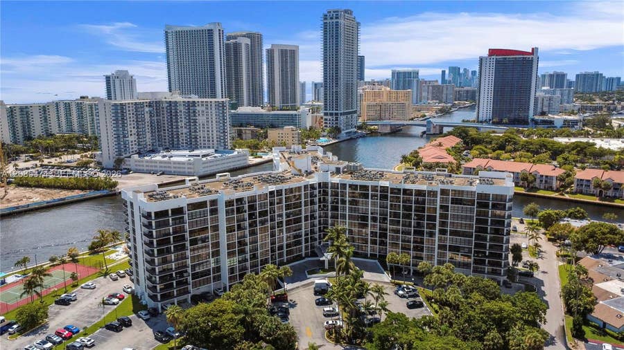 Property photo for 200 Leslie Drive, #724, Hallandale Beach, FL