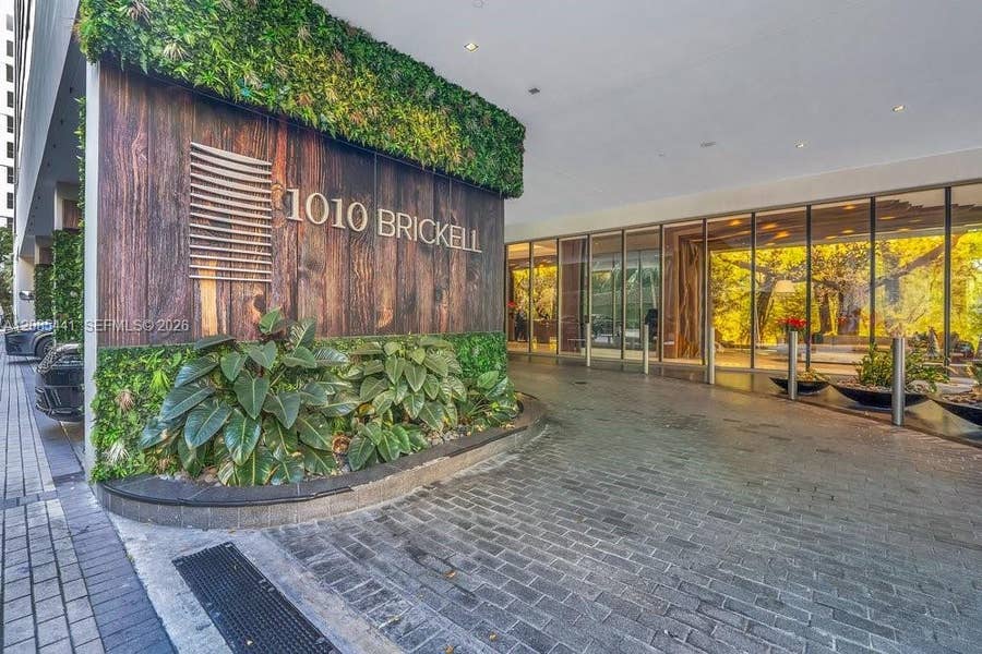 Property photo for 1010 Brickell Avenue, #1810, Miami, FL