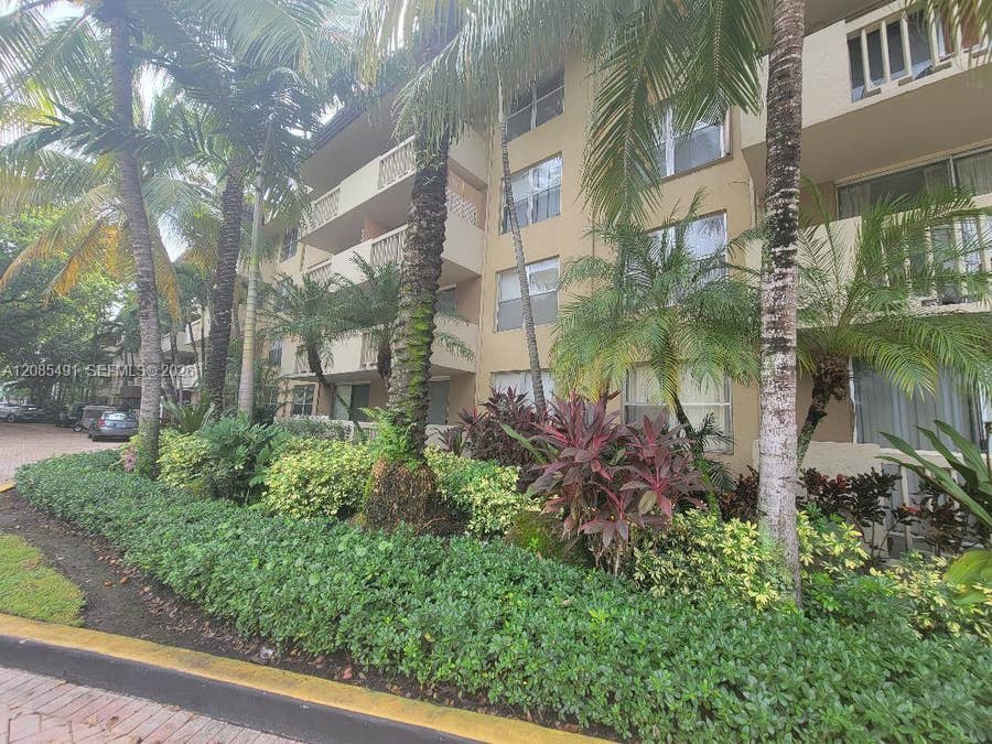 Property photo for 1800 Sans Souci Boulevard, #115, North Miami, FL