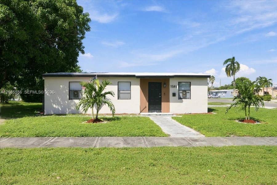Property photo for 1589 NW 4th Avenue, Pompano Beach, FL