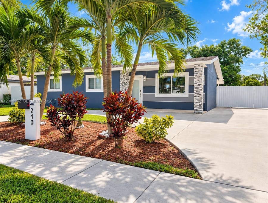Property photo for 240 N 68th Avenue, Hollywood, FL