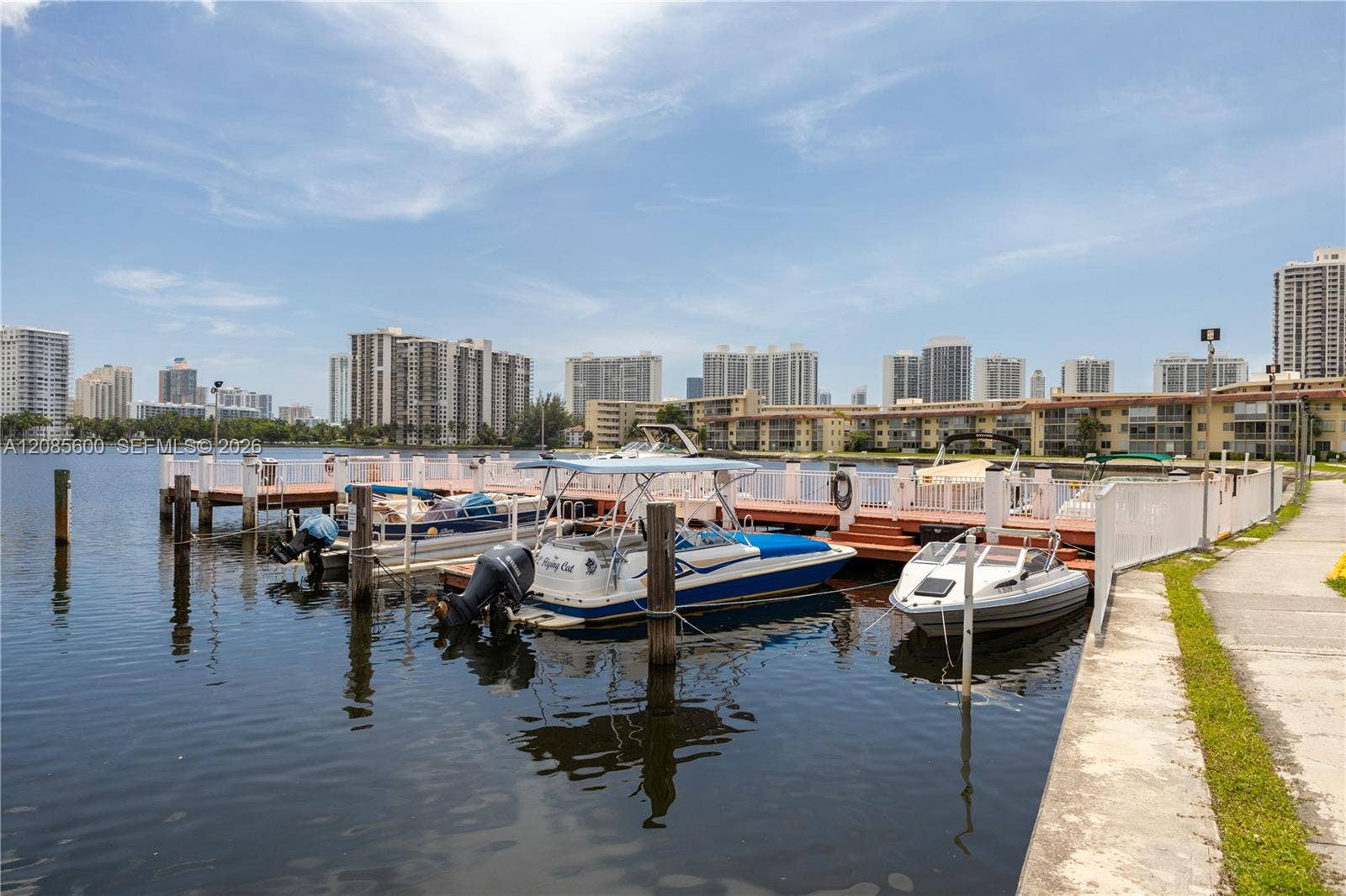 2949 Point East Drive, #B304, Aventura, FL 33160 Boat Dock