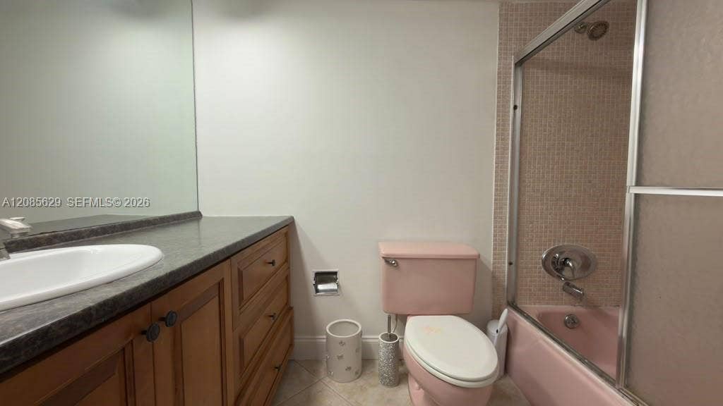 3150 N Palm Aire Drive, #503, Pompano Beach, Pompano Beach, FL 33069 2nd bathroom