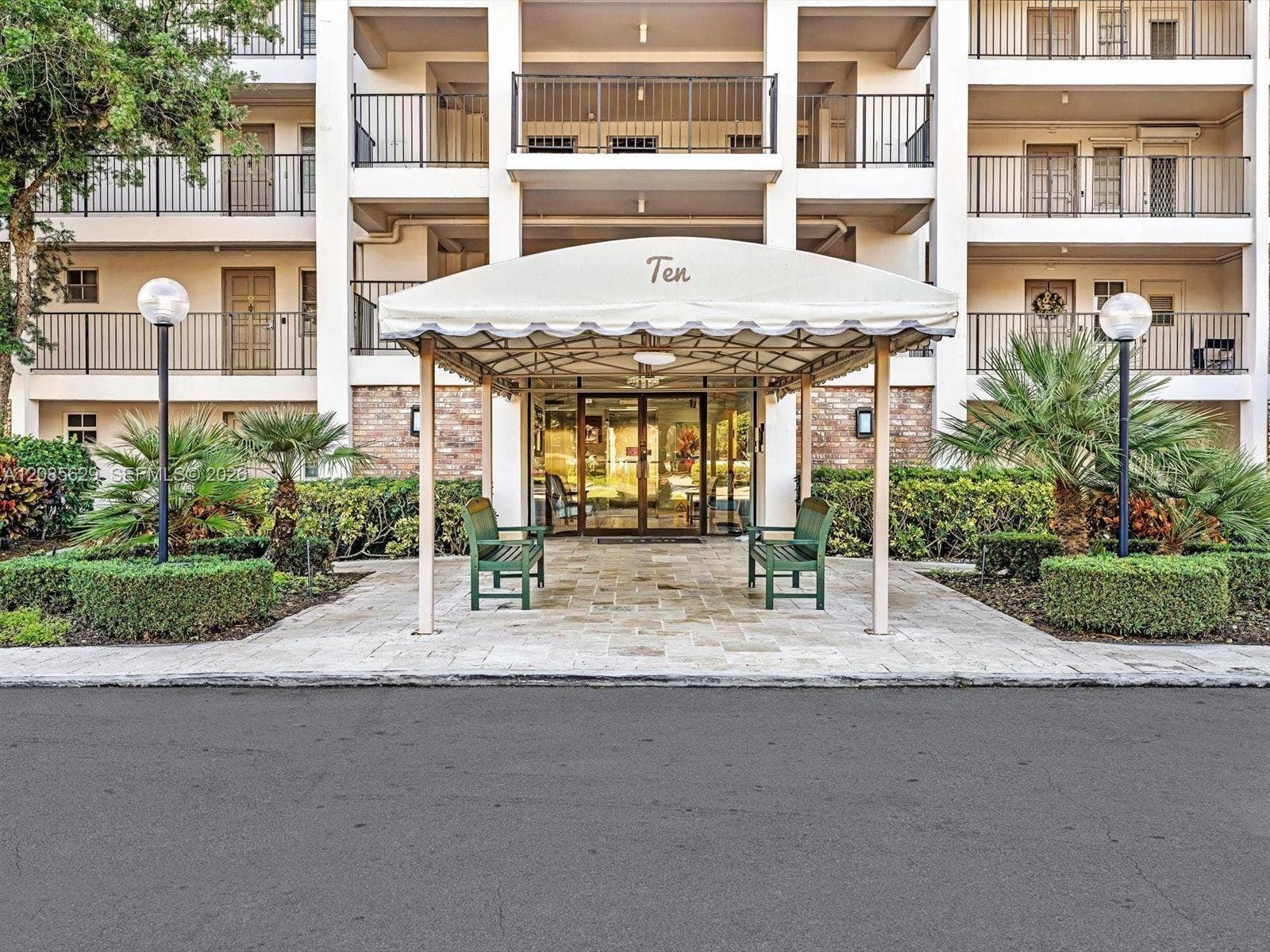 3150 N Palm Aire Drive, #503, Pompano Beach, Pompano Beach, FL 33069 Photo 27
