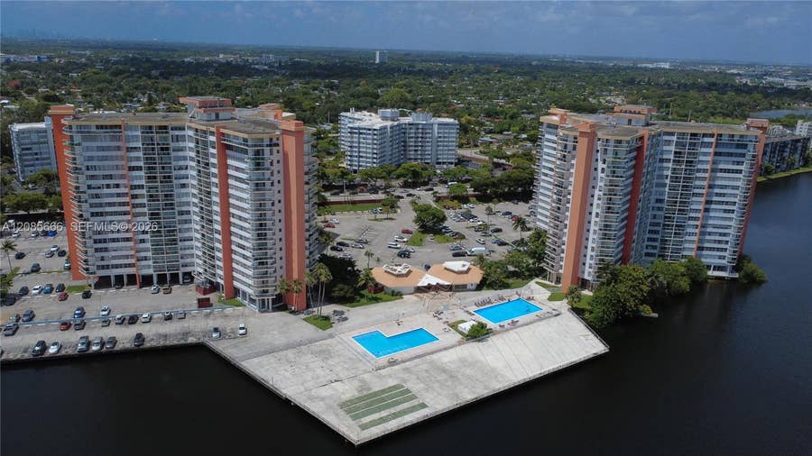 Property photo for 1351 NE Miami Gardens Drive, #422E, Miami, FL
